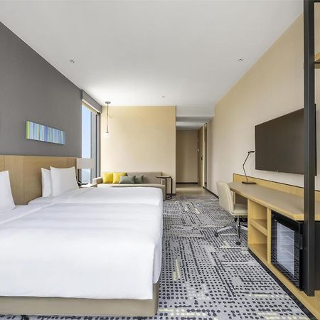 Hyatt Place New Taipei City Синджуан Екстериор снимка