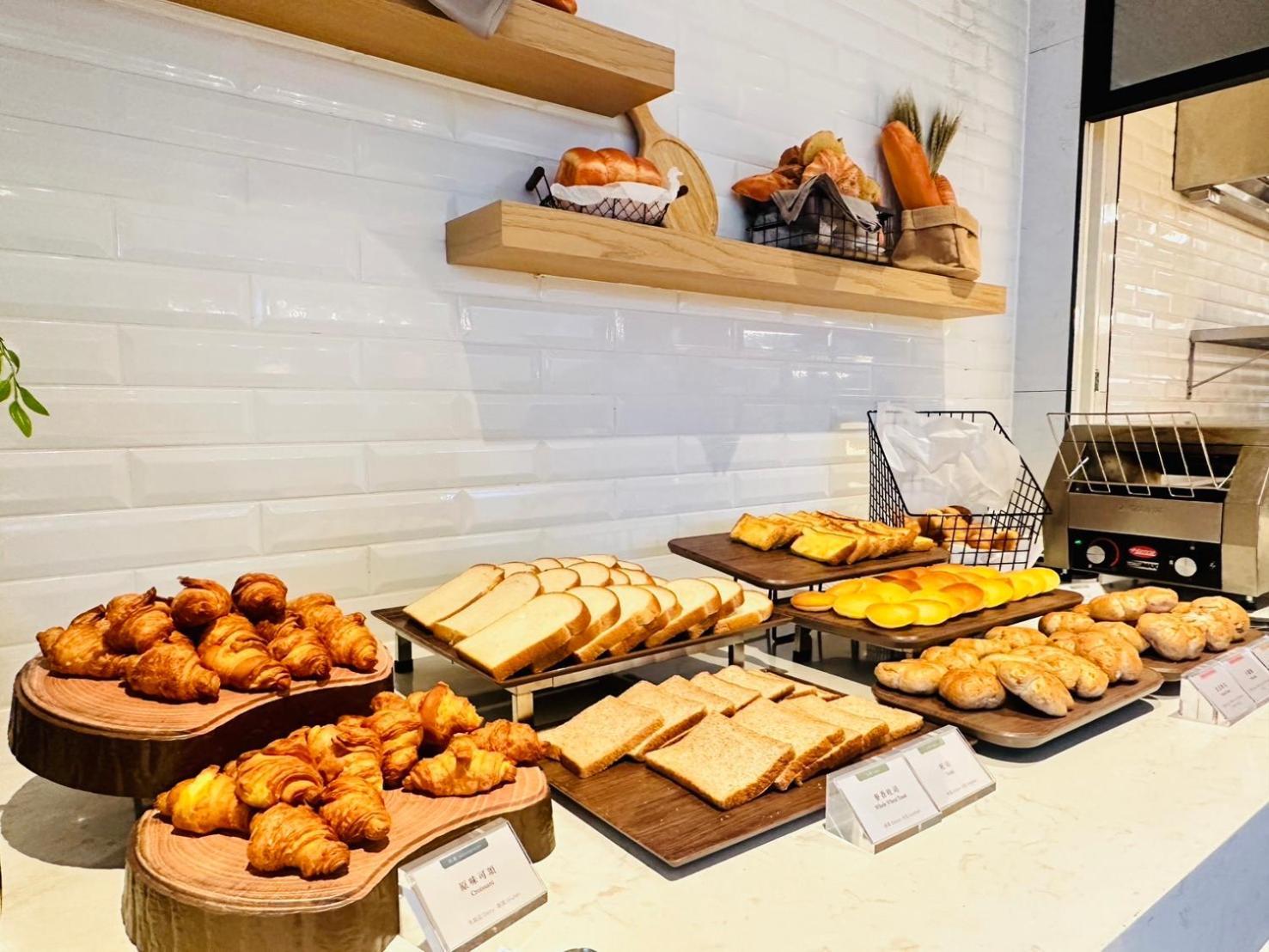 Hyatt Place New Taipei City Синджуан Екстериор снимка