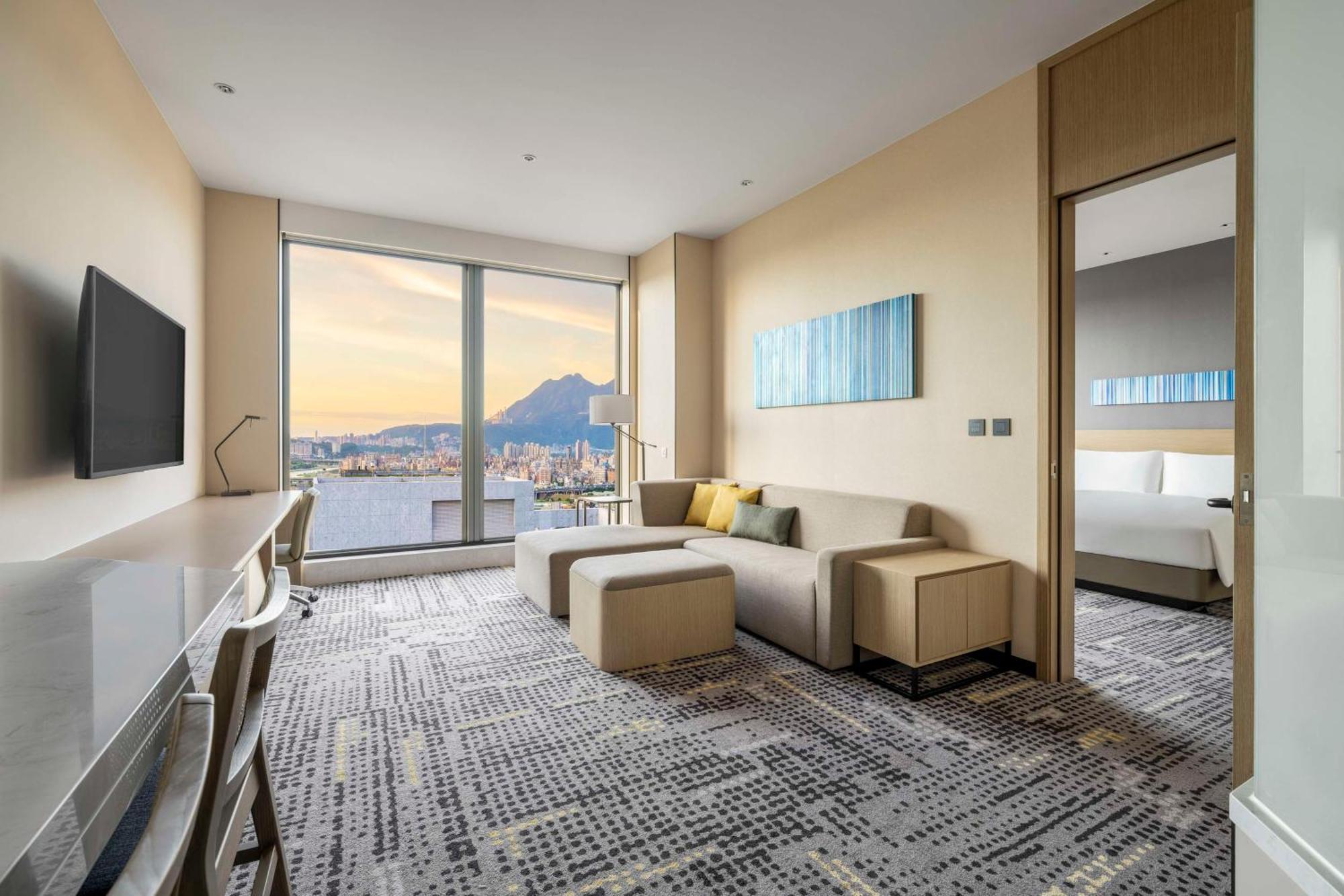 Hyatt Place New Taipei City Синджуан Екстериор снимка